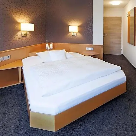 Hotel Rieth 3*